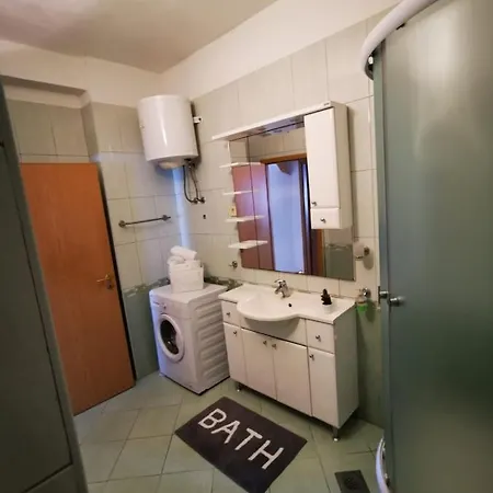 Lena Apartamento Omiš