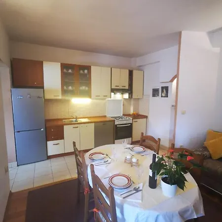 Apartamento Lena Omiš